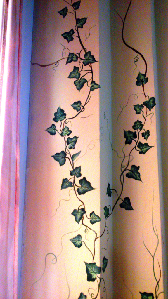 Decorazione con edera – Acrilico su parete 200x50